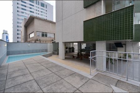 Apartamento para alugar com 110m², 3 quartos e 2 vagasÁrea comum - Piscina