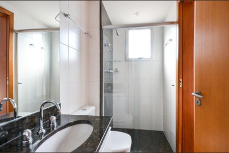 Apartamento para alugar com 110m², 3 quartos e 2 vagasBanheiro Social/Semi-Suíte