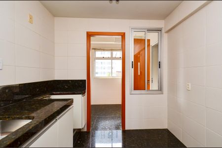 Apartamento para alugar com 110m², 3 quartos e 2 vagasCozinha