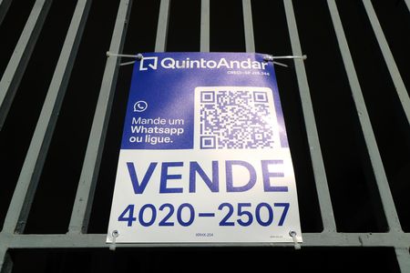 Apartamento à venda com 100m², 3 quartos e 3 vagas Apartamento à venda com 100m², 3 quartos e 3 vagasPlaca
