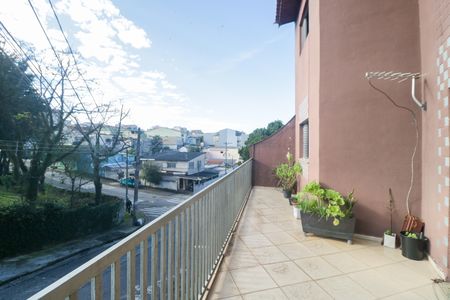 Apartamento à venda com 100m², 3 quartos e 3 vagas Apartamento à venda com 100m², 3 quartos e 3 vagasVaranda
