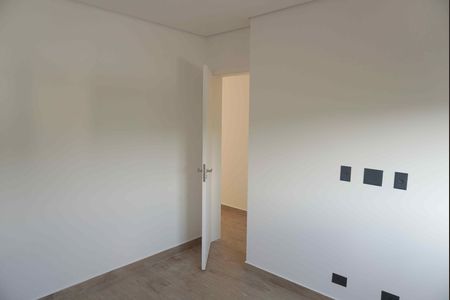 Casa de condomínio à venda com 131m², 2 quartos e 2 vagasQuarto 2