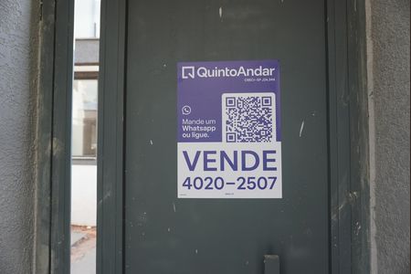 Casa de condomínio à venda com 131m², 2 quartos e 2 vagasFachada