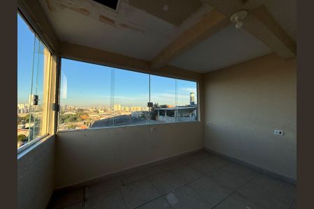 Casa à venda com 570m², 3 quartos e 2 vagas Casa à venda com 570m², 3 quartos e 2 vagasQuartinho área churrasqueira