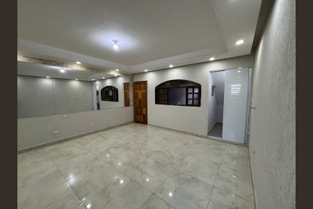 Casa à venda com 570m², 3 quartos e 2 vagas Casa à venda com 570m², 3 quartos e 2 vagasSala