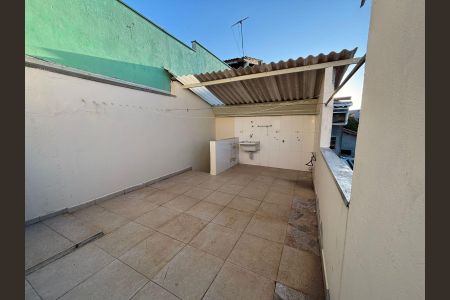 Casa à venda com 570m², 3 quartos e 2 vagas Casa à venda com 570m², 3 quartos e 2 vagasArea de serviço + área de churrasqueira