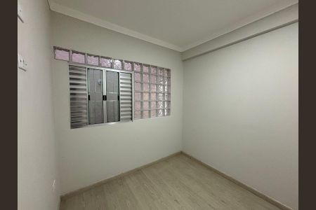 Casa à venda com 570m², 3 quartos e 2 vagas Casa à venda com 570m², 3 quartos e 2 vagasQuarto 1