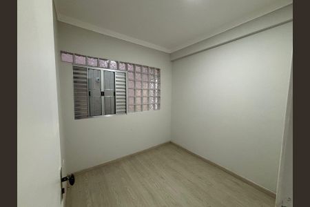 Casa à venda com 570m², 3 quartos e 2 vagas Casa à venda com 570m², 3 quartos e 2 vagasQuarto 1