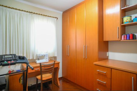 Casa de condomínio à venda com 120m², 3 quartos e 2 vagas Casa de condomínio à venda com 120m², 3 quartos e 2 vagasQuarto 2
