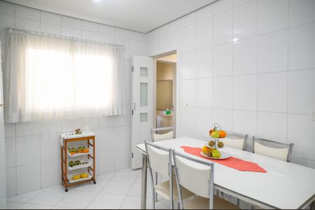 Casa de condomínio à venda com 120m², 3 quartos e 2 vagas Casa de condomínio à venda com 120m², 3 quartos e 2 vagasCozinha