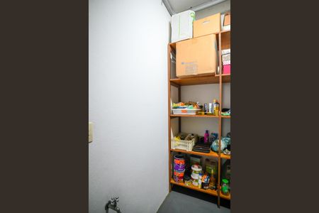 Casa de condomínio à venda com 120m², 3 quartos e 2 vagas Casa de condomínio à venda com 120m², 3 quartos e 2 vagasDeposito