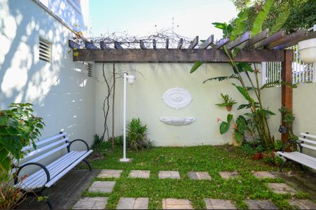 Casa de condomínio à venda com 120m², 3 quartos e 2 vagas Casa de condomínio à venda com 120m², 3 quartos e 2 vagasÁrea comum