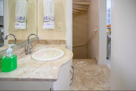 Casa de condomínio à venda com 120m², 3 quartos e 2 vagas Casa de condomínio à venda com 120m², 3 quartos e 2 vagasLavabo