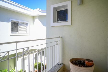 Casa de condomínio à venda com 120m², 3 quartos e 2 vagas Casa de condomínio à venda com 120m², 3 quartos e 2 vagasVaranda Quarto 3 - Suite