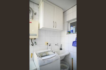Casa de condomínio à venda com 120m², 3 quartos e 2 vagas Casa de condomínio à venda com 120m², 3 quartos e 2 vagasÁrea de Serviço