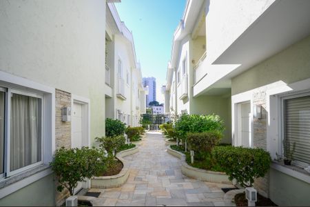 Casa de condomínio à venda com 120m², 3 quartos e 2 vagas Casa de condomínio à venda com 120m², 3 quartos e 2 vagasÁrea comum
