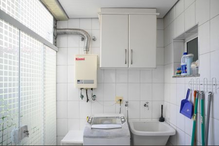 Casa de condomínio à venda com 120m², 3 quartos e 2 vagas Casa de condomínio à venda com 120m², 3 quartos e 2 vagasÁrea de Serviço