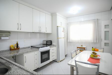 Casa de condomínio à venda com 120m², 3 quartos e 2 vagas Casa de condomínio à venda com 120m², 3 quartos e 2 vagasCozinha