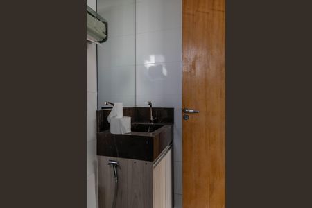 Casa à venda com 200m², 3 quartos e 1 vagaBanheiro 