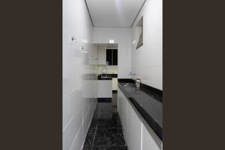 Casa à venda com 200m², 3 quartos e 1 vagaÁrea de Serviço