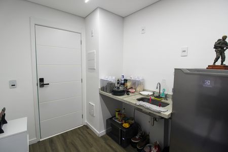Cozinha de kitnet/studio à venda com 1 quarto, 29m² em Butantã, São Paulo