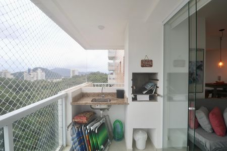 Varanda de apartamento para alugar com 2 quartos, 61m² em Vila Alzira, Guarujá