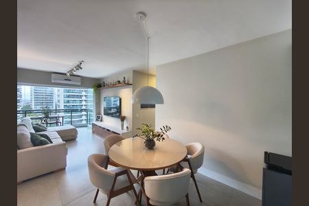 Apartamento para alugar com 89m², 3 quartos e 1 vaga