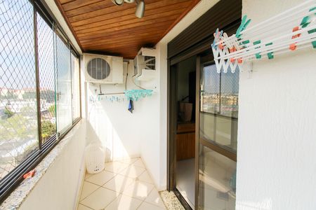 Apartamento para alugar com 155m², 4 quartos e 2 vagas Apartamento para alugar com 155m², 4 quartos e 2 vagasVaranda do Quarto 3