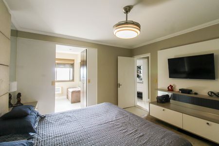 Apartamento para alugar com 155m², 4 quartos e 2 vagas Apartamento para alugar com 155m², 4 quartos e 2 vagasSuíte