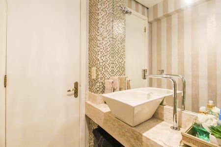 Apartamento para alugar com 155m², 4 quartos e 2 vagas Apartamento para alugar com 155m², 4 quartos e 2 vagasLavabo