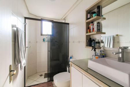 Apartamento para alugar com 155m², 4 quartos e 2 vagas Apartamento para alugar com 155m², 4 quartos e 2 vagasBanheiro