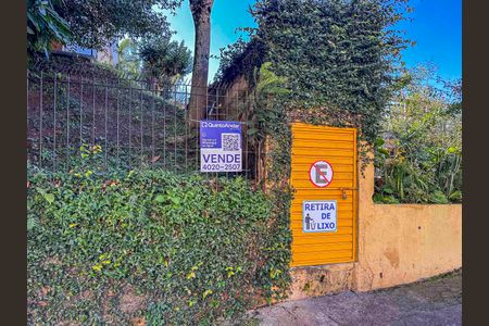 Apartamento à venda com 55m², 2 quartos e 1 vaga Apartamento à venda com 55m², 2 quartos e 1 vagaPlaca Instalada na Fachada