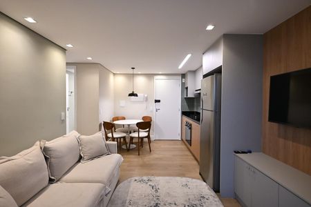 Sala de apartamento para alugar com 2 quartos, 40m² em Cidade Jardim, São Paulo