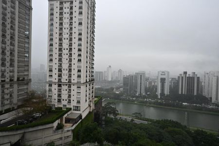 Apartamento para alugar com 40m², 2 quartos e 1 vagaVista