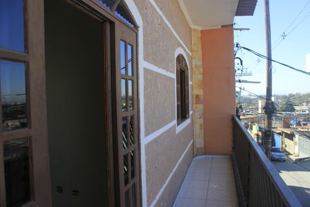 Varanda de casa para alugar com 2 quartos, 120m² em Parque Primavera, Guarulhos