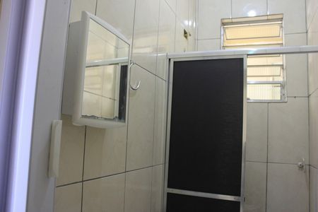 Casa para alugar com 120m², 2 quartos e 3 vagasBanheiro