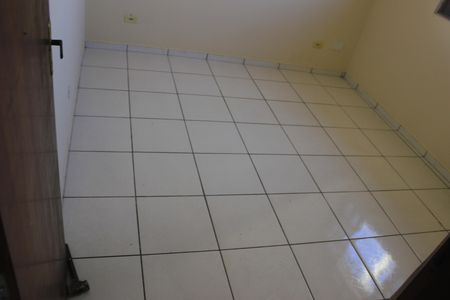 Casa para alugar com 120m², 2 quartos e 3 vagasQuarto 1