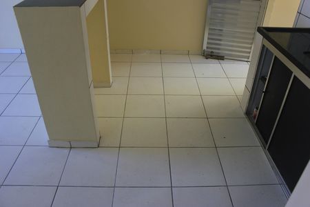 Casa para alugar com 120m², 2 quartos e 3 vagasCozinha 