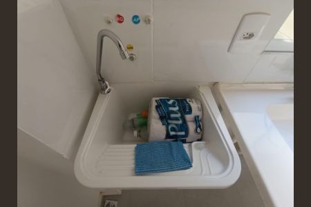 Cozinha e Área de Serviço de apartamento para alugar com 2 quartos, 43m² em Jardim Alvorada, Nova Iguaçu