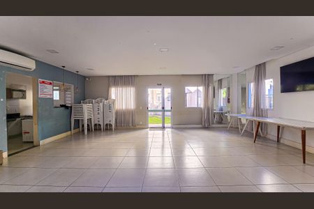 Apartamento para alugar com 43m², 2 quartos e sem vaga Apartamento para alugar com 43m², 2 quartos e sem vagaÁrea comum - Salão de festas