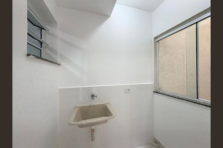 Apartamento para alugar com 60m², 2 quartos e sem vagaÁrea de Serviço