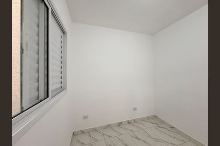 Quarto 2 de apartamento para alugar com 2 quartos, 60m² em São Domingos, São Paulo