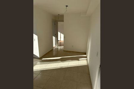 Sala de apartamento para alugar com 2 quartos, 55m² em Recreio dos Bandeirantes, Rio de Janeiro