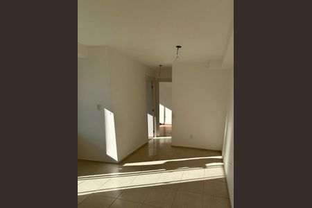 Apartamento para alugar com 55m², 2 quartos e 1 vaga Apartamento para alugar com 55m², 2 quartos e 1 vagaSala