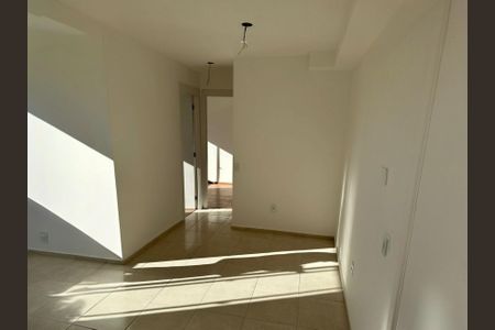 Sala de apartamento para alugar com 2 quartos, 55m² em Recreio dos Bandeirantes, Rio de Janeiro
