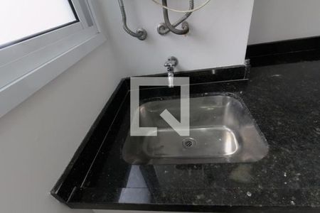 Área de serviço de apartamento para alugar com 2 quartos, 68m² em Água Branca, São Paulo