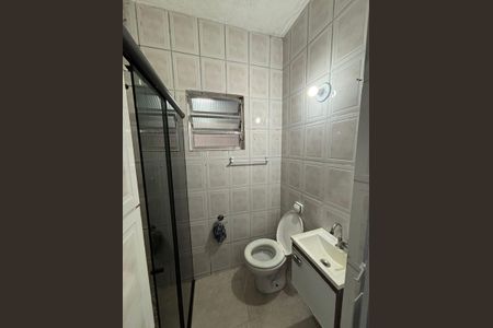 Banheiro de casa para alugar com 2 quartos, 80m² em Vila Engenho Novo, Barueri