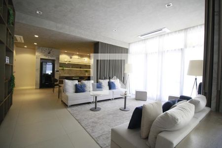 Studio à venda com 27m², 1 quarto e sem vagaÁrea comum - Salão de festas