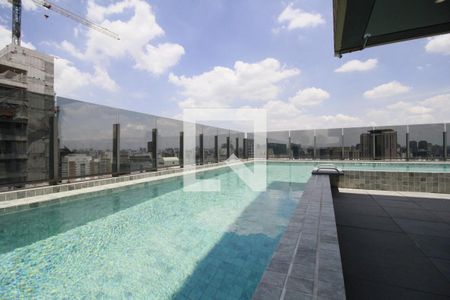 Studio à venda com 27m², 1 quarto e sem vagaÁrea comum - Piscina