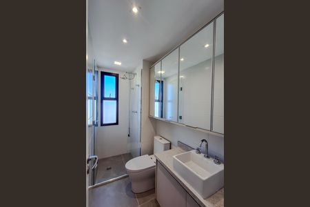 Apartamento para alugar com 150m², 2 quartos e 2 vagasBanheiro da Suíte 2